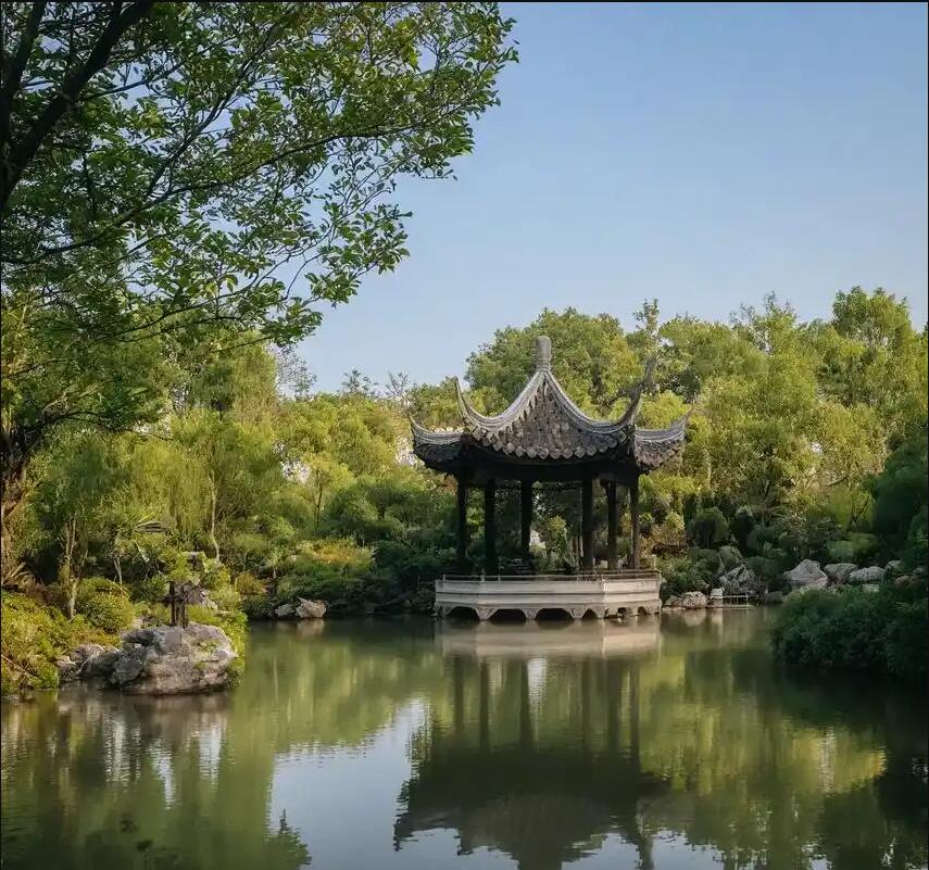 泸州纳溪幼翠餐饮有限公司